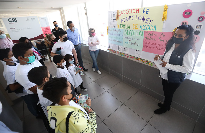 Niñas y niños visitaron Ciudad Niñez para conocer sus derechos.